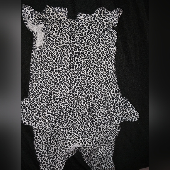Newborn leopard skirt jumpsuit - Picture 4 of 12